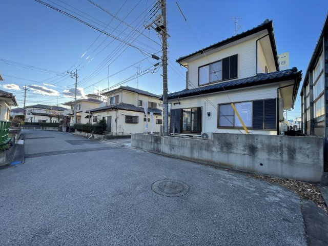 【前面道路含む現地写真】 | 熊谷市肥塚　中古戸建