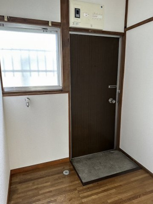 【玄関】 | 峰岸荘