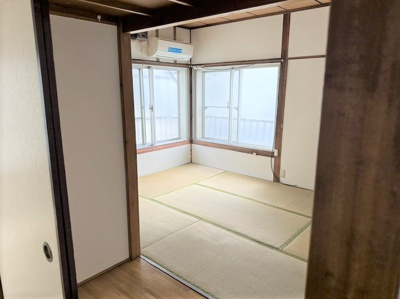 【居間・リビング】 | 峰岸荘