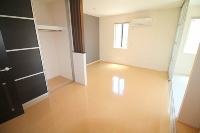 【洋室】 | Villa SATSUKI