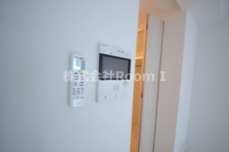 【セキュリティ】 | S-RESIDENCE堺筋本町Uno | モニターフォンです。