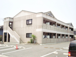 【駐車場】 | 駐車場があるので、車を買う予定の方も安心です