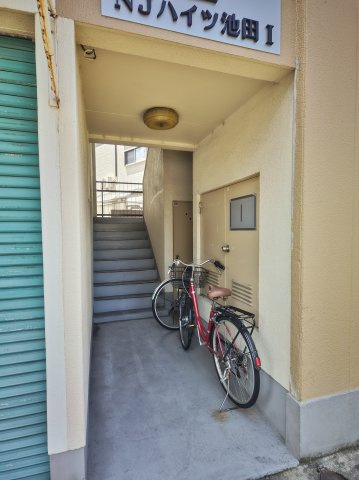 NJハイツ池田Ⅰのロビー|清潔なロビーです