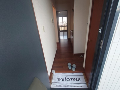 リバーバードの玄関