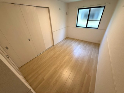 【洋室】 | リフレッシュ パイン ヒルズ
