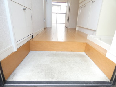 【玄関】 | フロール尾頭橋