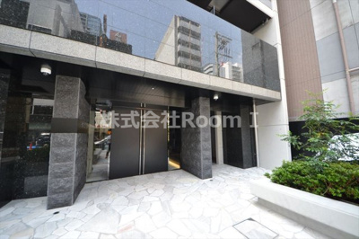 【エントランス】 | S-RESIDENCE堺筋本町Deux | 建物の内部です