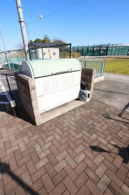 【その他共用部分】 | アジュール | 敷地内ゴミ捨て場