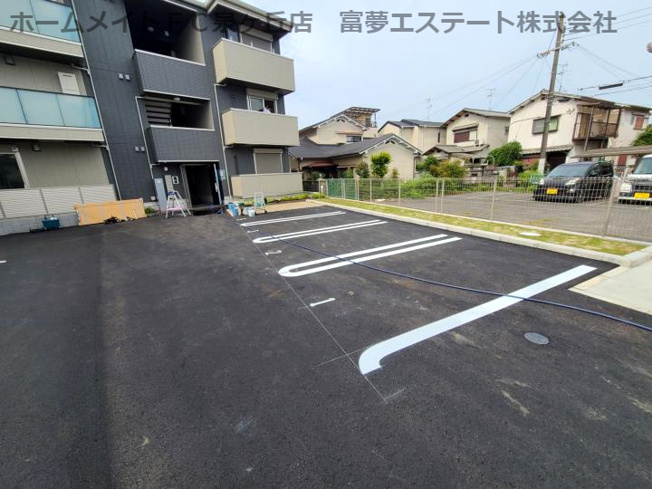 【駐車場】 | ラ・メゾン狭山