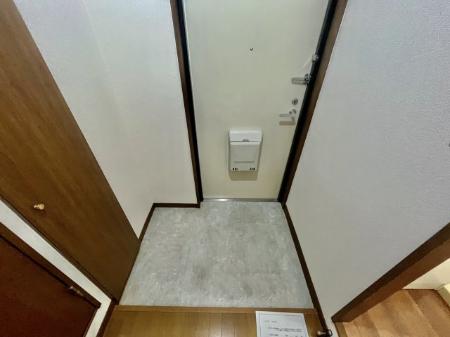 【玄関】 | アンプルールフェールREALIF