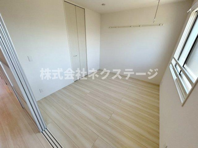 【洋室】 | ヴィラ　ジュネス