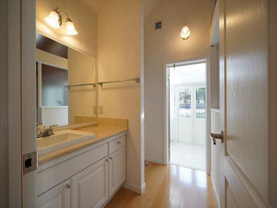 【独立洗面台】 | 伊東市富戸　戸建