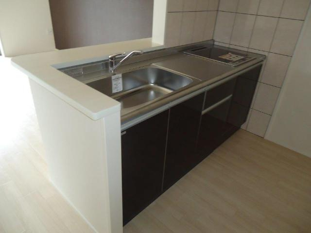 ルーラル北西原Ａ棟のキッチン|キッチン