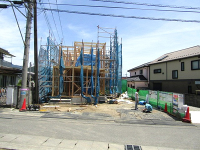 【駐車場】 | ブルーミングガーデン　甲斐市島上条 | 駐車場があるので、車を買う予定の方も安心です