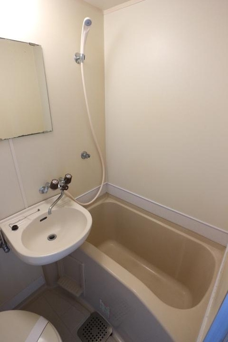 マルヤスハウスの浴室