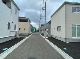 【前面道路含む現地写真】 | 前面道路