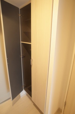 【玄関】 | フランディル・ルミエ思案橋