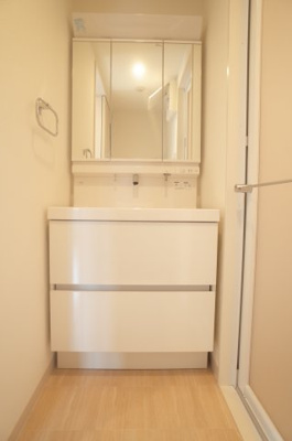 【独立洗面台】 | フランディル・ルミエ思案橋