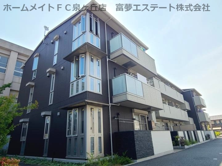 サニーヒルズ泉大津A棟の外観