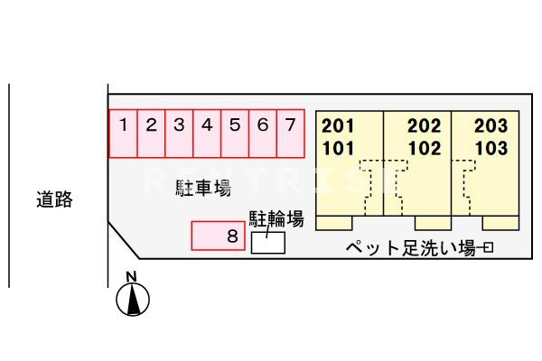 ラシーヌⅢの駐車場|駐車場