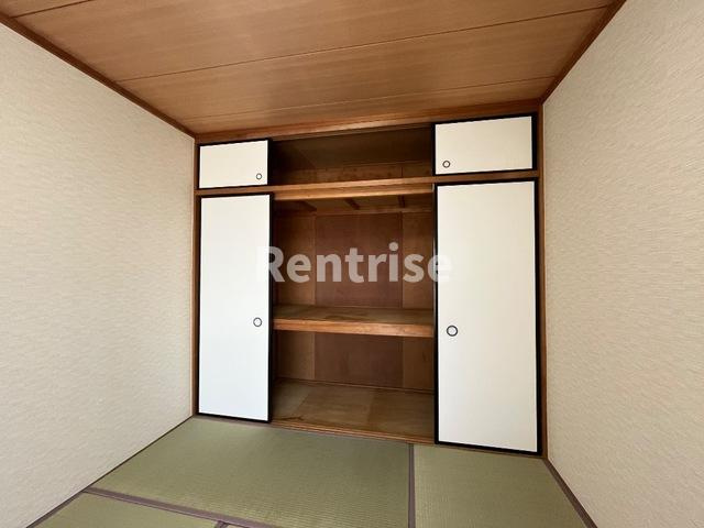 サンハイツ栄の収納