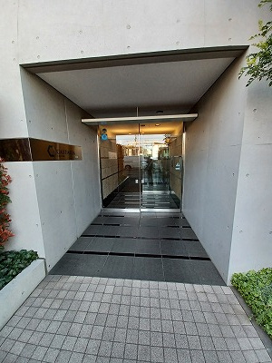 【エントランス】 | カスタリア中延