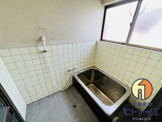 松尾借家の浴室