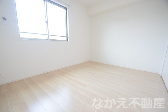 【寝室】 | 開放的な寝室です