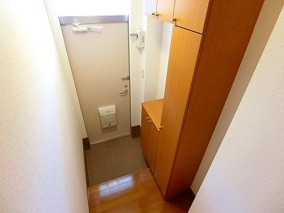 【玄関】 | ヴィラ・フューゲル