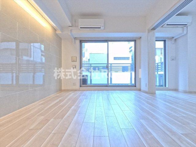 【居間・リビング】 | ラクラス本町東 | おしゃれな居間です