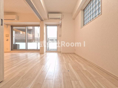 【洋室】 | ラクラス本町東 | コンパクトで使いやすい洋室です