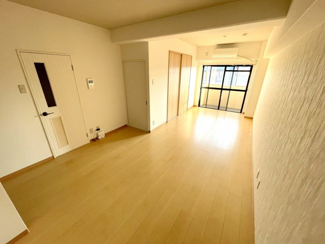 【居間・リビング】 | ファミティ弐番館