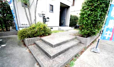 【エントランス】 | 堺市東区菩提町3丁戸建て（お問合せ番号：16358200C000）