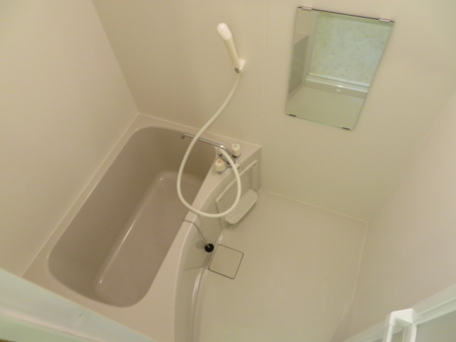 KSロイヤル大阪城の浴室