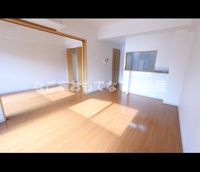 【居間・リビング】 | ヒルズ楠 南