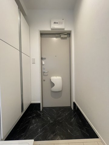 サンクレスト八柱の玄関