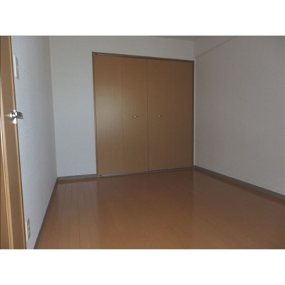 【内装】 | アピエ黄金