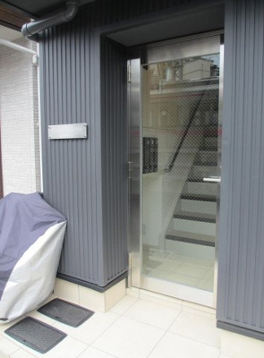 【エントランス】 | 高井戸ベース