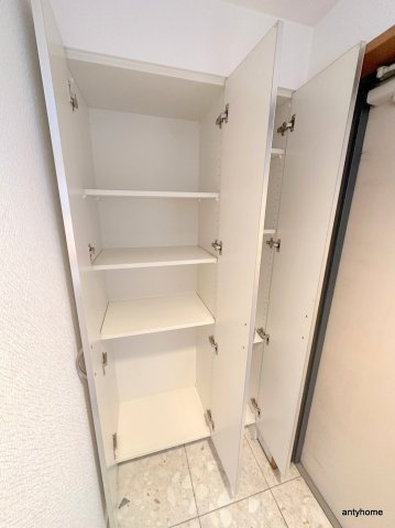 エステムヒルズ新大阪　仲介手数料無料の収納