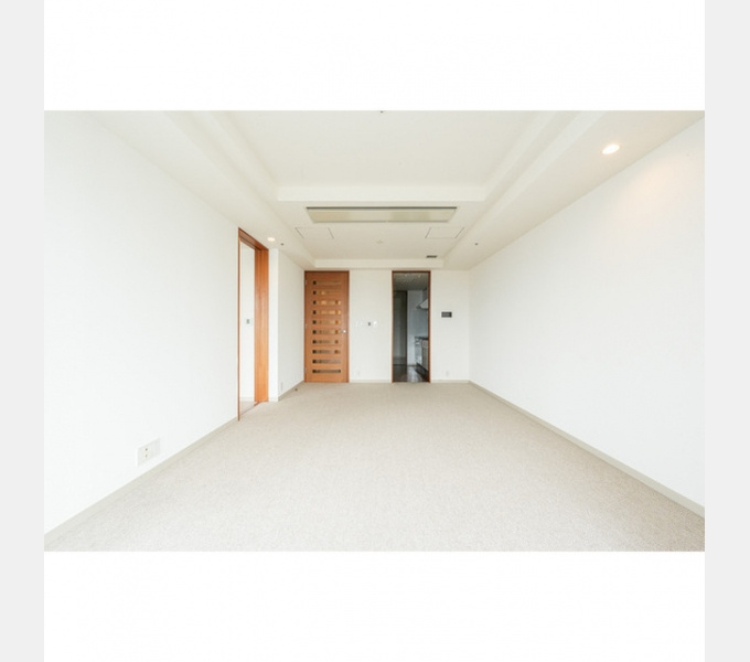 千代田区永田町２丁目の賃貸マンションの居間・リビング|床フローリングorカーペット要確認