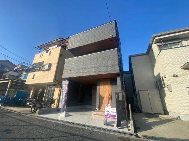 サン・タウン東牧野の前面道路含む現地写真|■前面道路は広く、駐車も楽々です♪♪