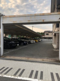 岸本モータープールの画像