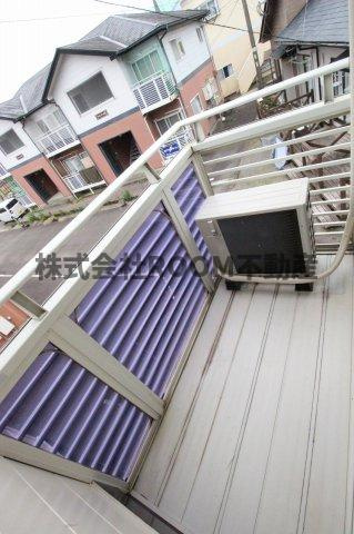 メゾンユウのバルコニー