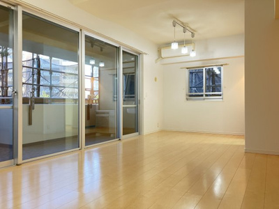 【居間・リビング】 | アイランドシティヴェルデコート1区2番館