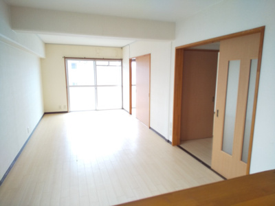 【内装】 | REステートビル | きれいな内装です