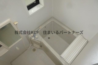 【浴室】 | アトラスB棟 | 日々の暮らしに欠かせないお風呂です