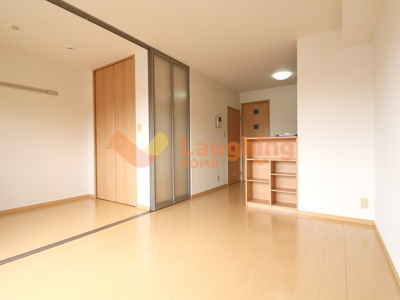 【居間・リビング】 | コンフォート宮の陣 | ゆったり過ごせるリビングです