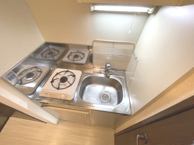 【キッチン】 | モーニングサンヒルズ | コンパクトなキッチンで掃除もラクラク