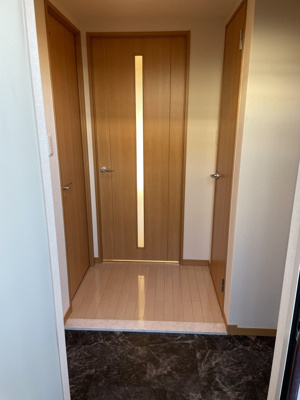 【玄関】 | ビヤン北八代