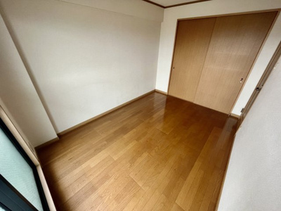 【洋室】 | パークレジデンス